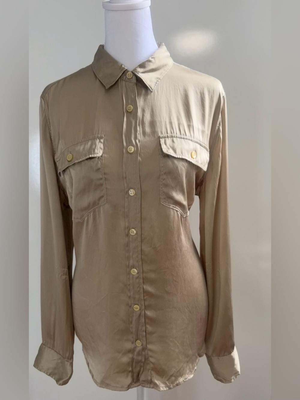 J.Crew 100% Silk Perfect Shirt Champagne Tan Button Down Classic Blouse Size 10